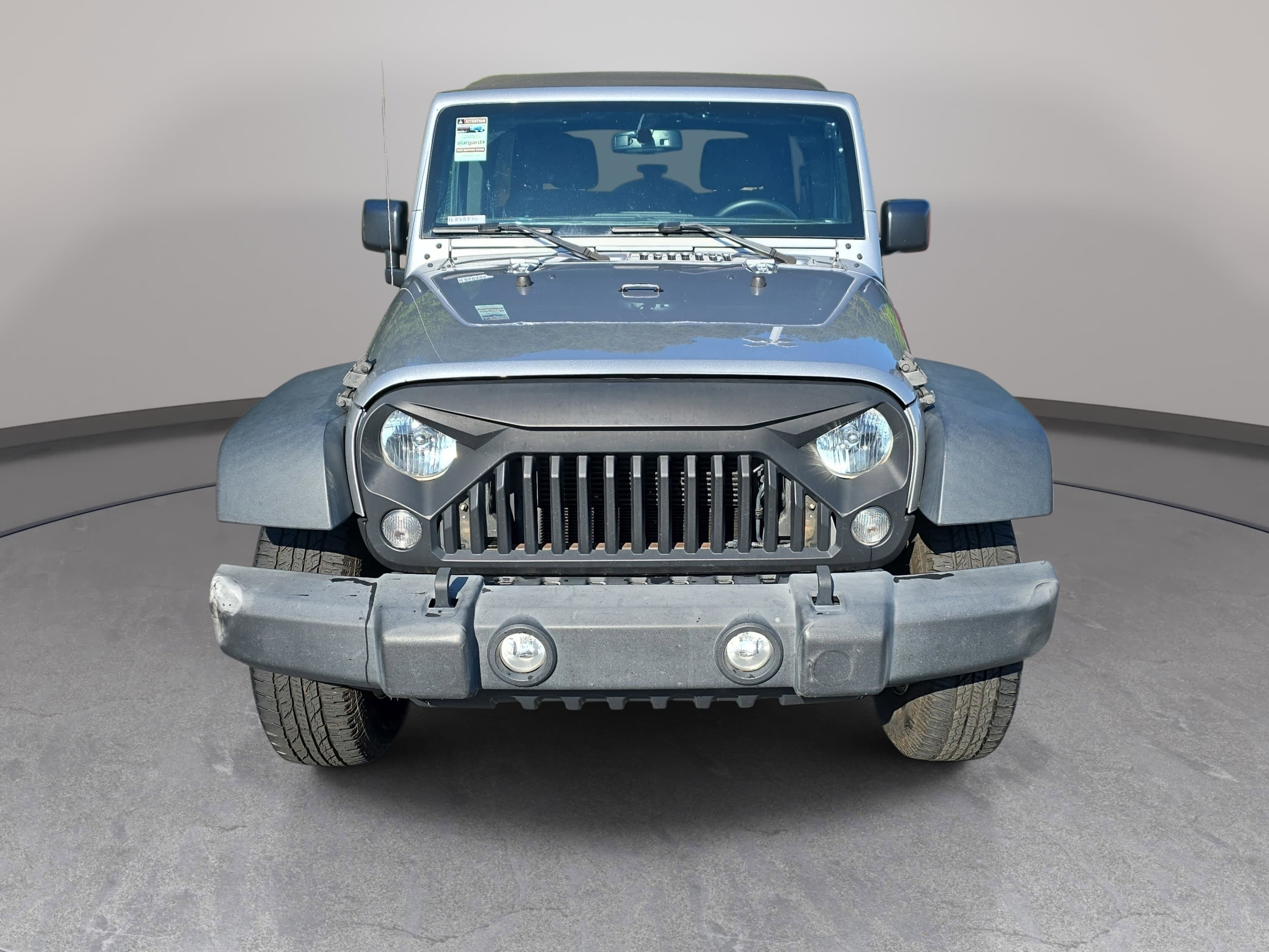 Used 2018 Jeep Wrangler Unlimited Sport S AWD/4WD image 2
