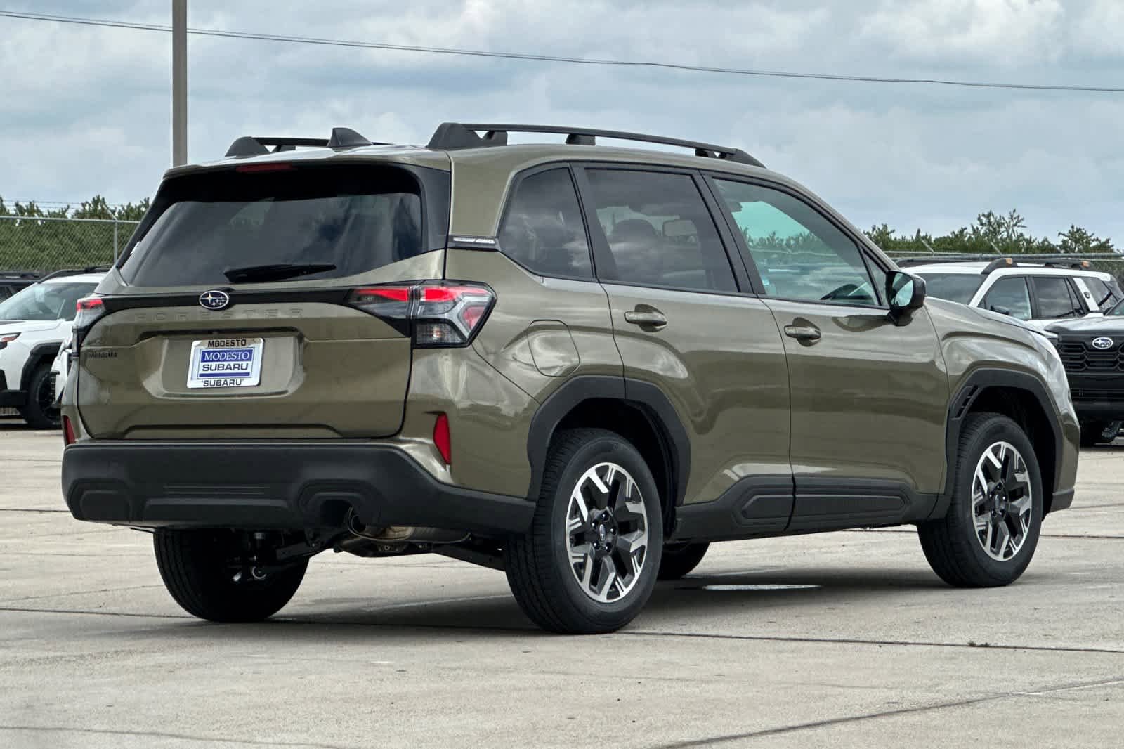 New 2026 Subaru Forester Premium image 3