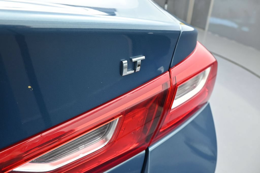 Used 2025 Chevrolet Malibu LT FWD image 38