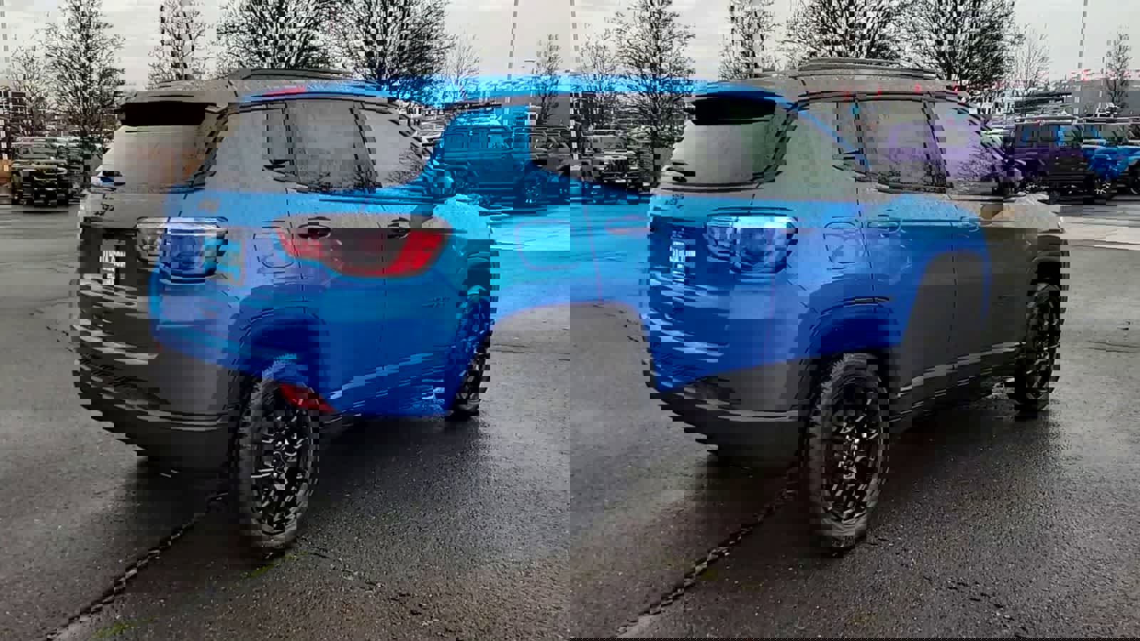 New 2026 Jeep Compass Latitude image 8