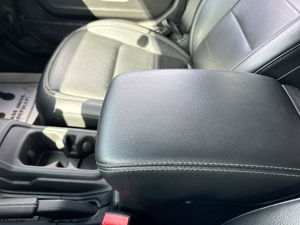 Used 2023 Jeep Wrangler Unlimited Sahara w/ Cold Weather Group image 21