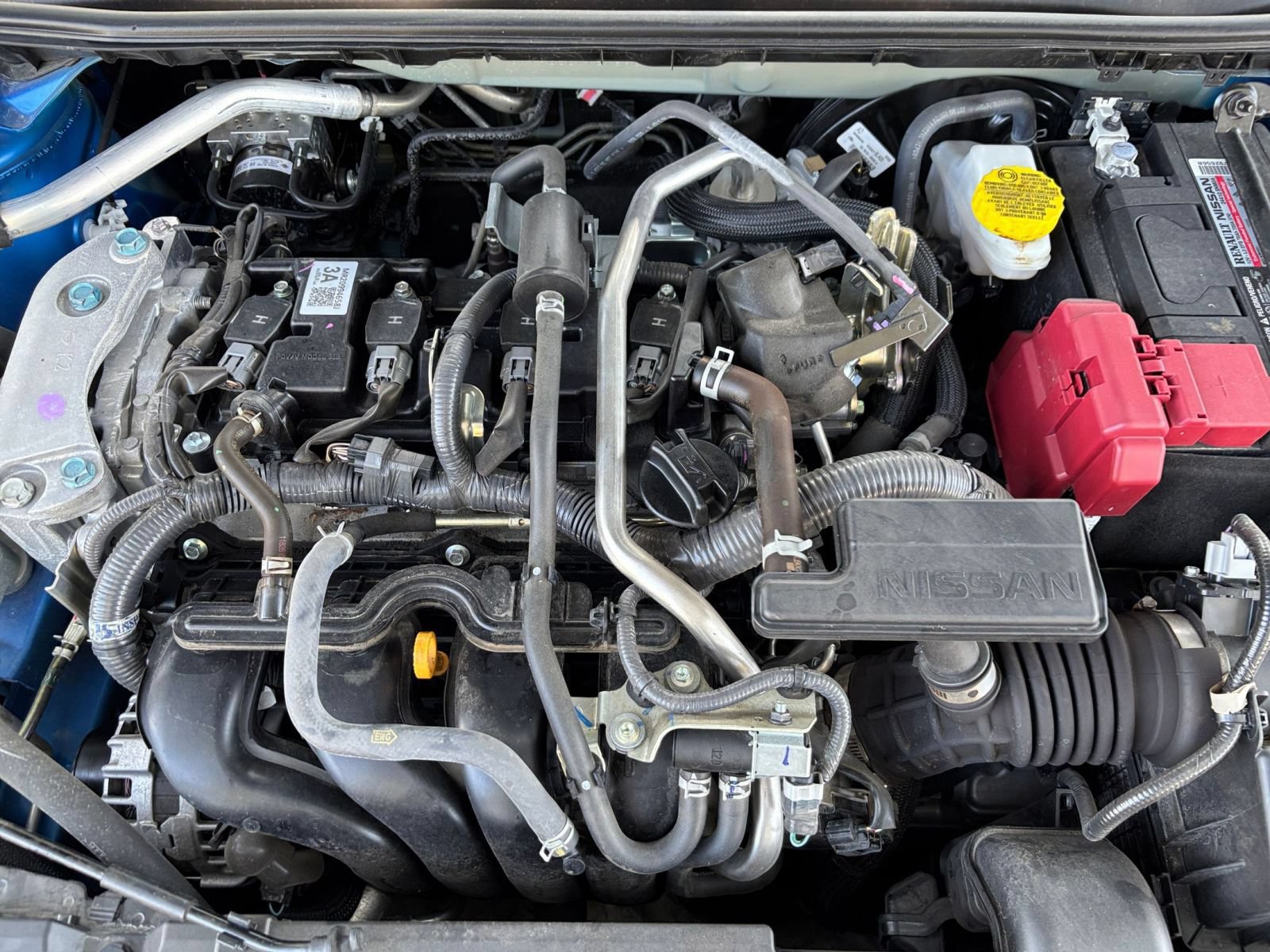 Used 2025 Nissan Sentra SV FWD image 30