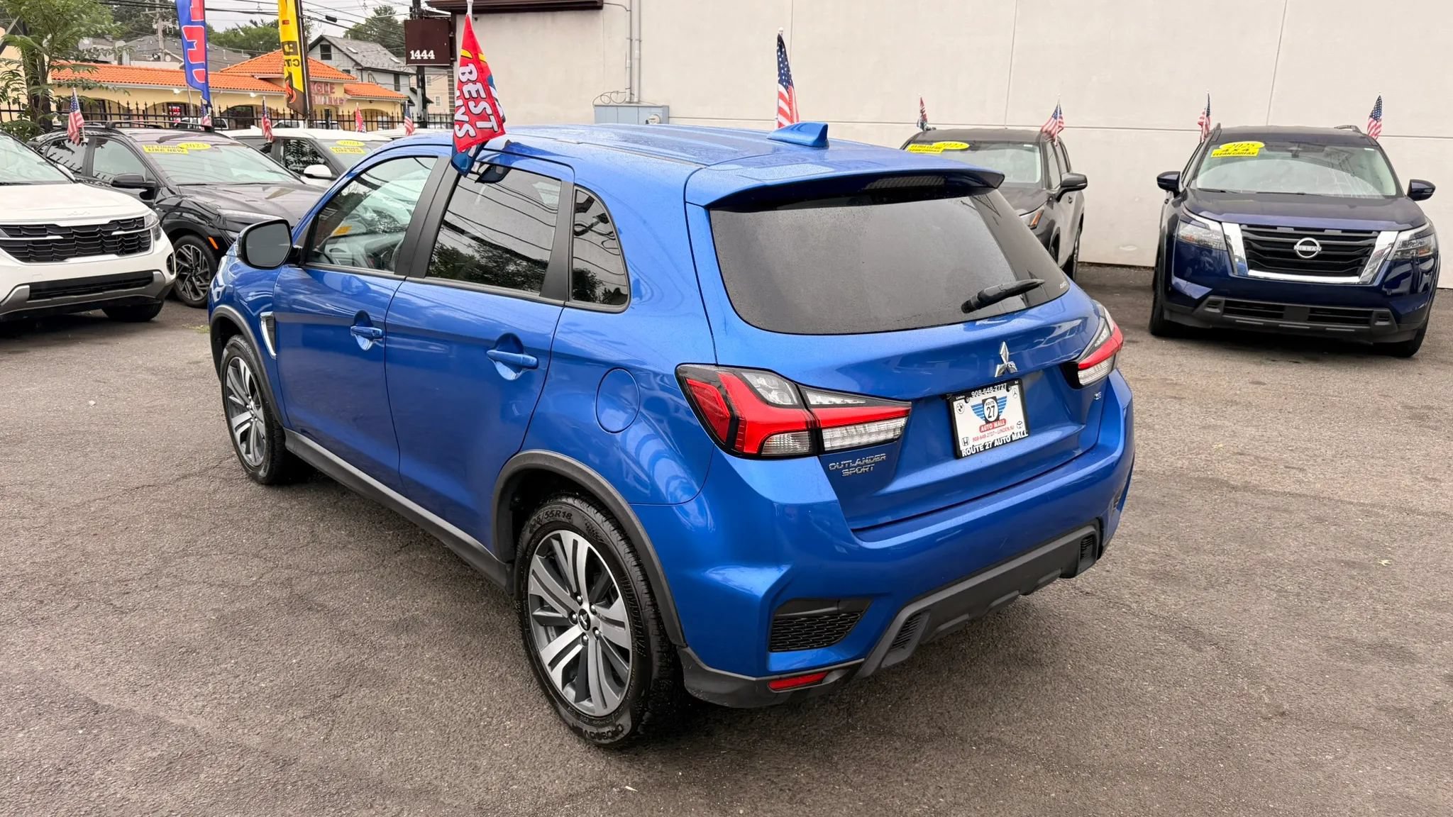 Used 2024 Mitsubishi Outlander Sport SE AWD/4WD image 5