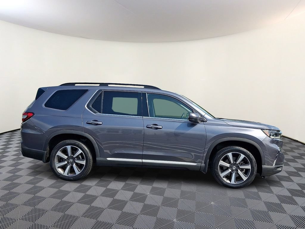 Used 2023 Honda Pilot Elite image 10