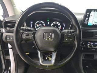 Used 2023 Honda Pilot Touring image 10
