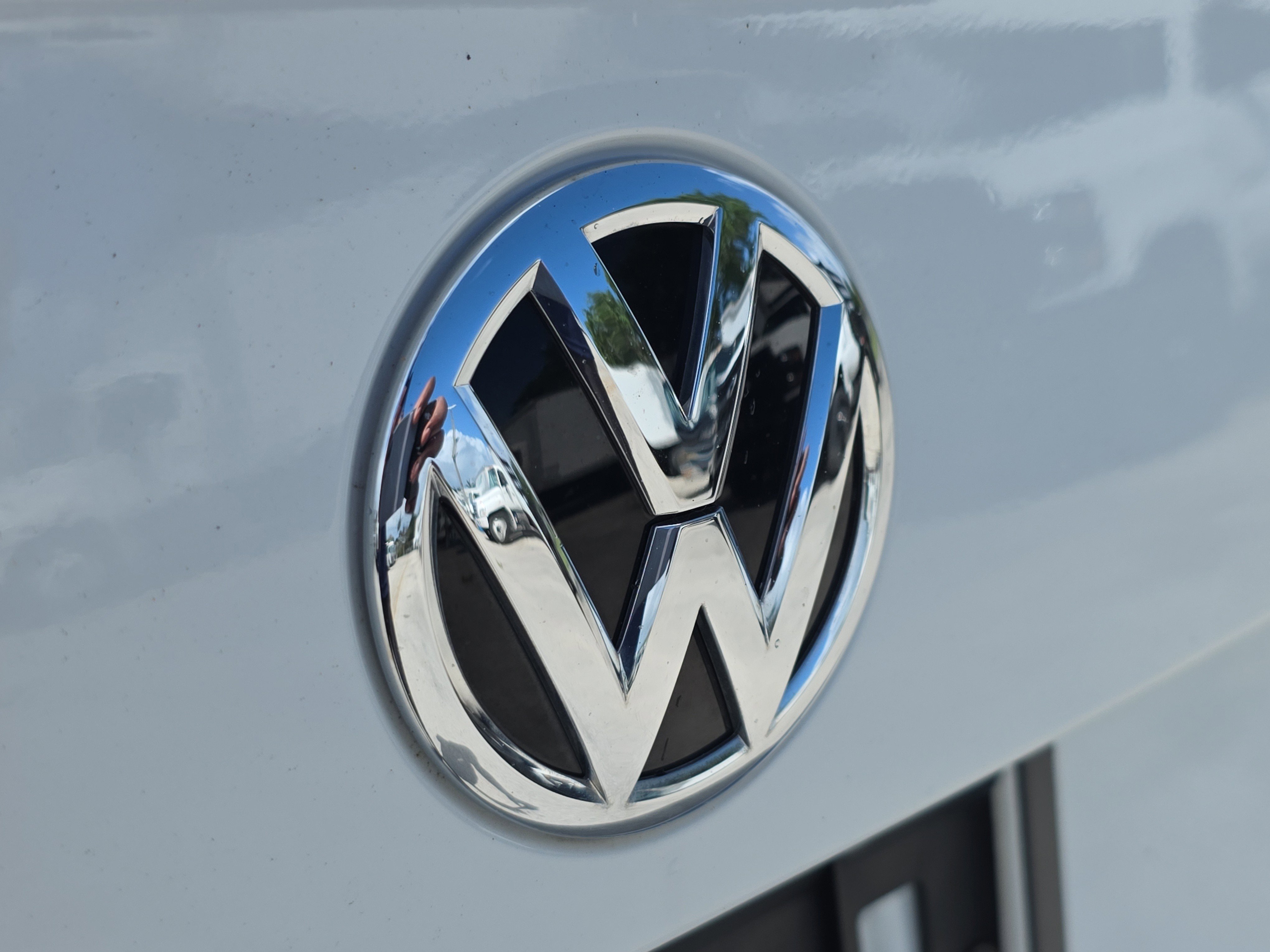 Used 2021 Volkswagen Jetta SE w/ SE Cold Weather Package image 9