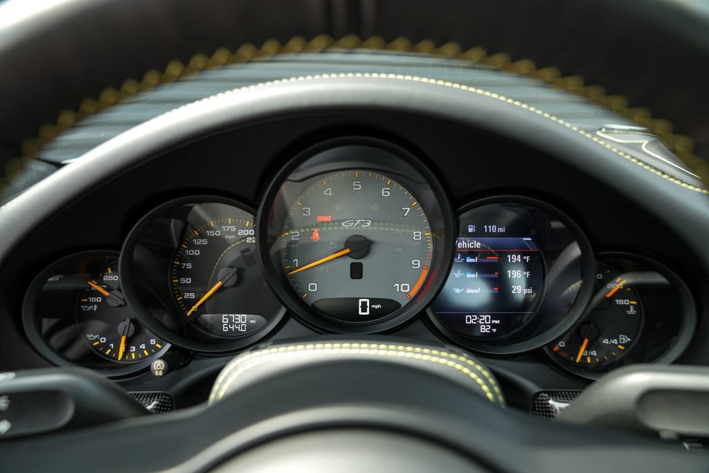 Certified 2018 Porsche 911 GT3 RWD image 22