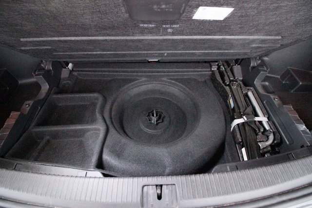 Used 2021 Volkswagen Atlas SEL image 33