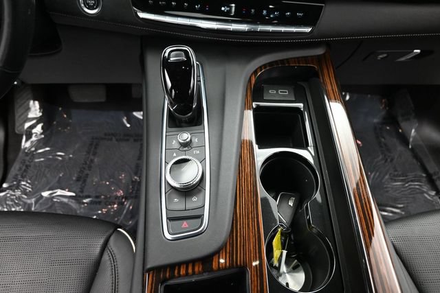 Used 2023 Cadillac Escalade ESV Premium Luxury w/ LPO, Radiant Package AWD/4WD image 16