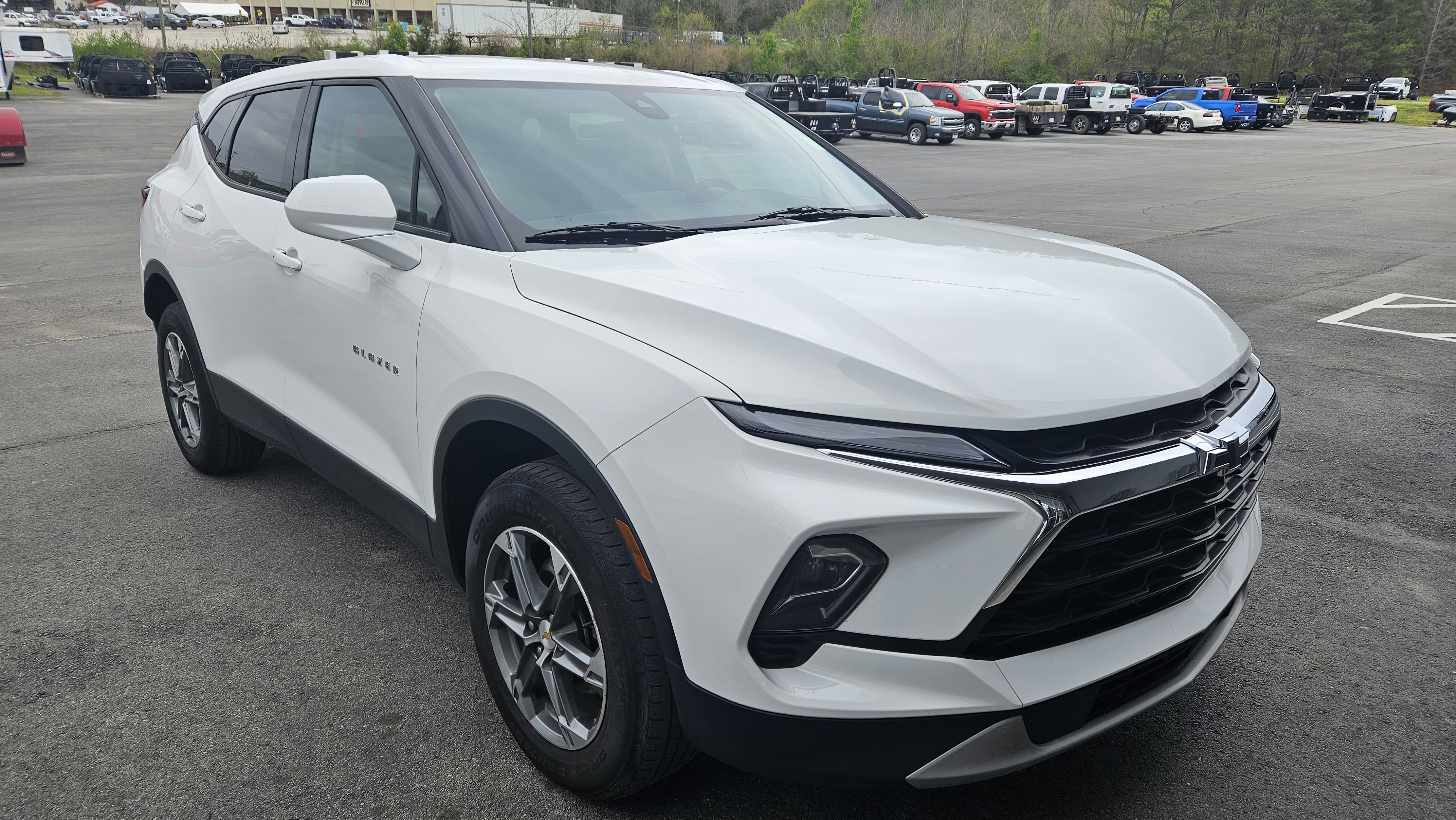 Used 2024 Chevrolet Blazer LT w/ Driver Confidence Package image 2