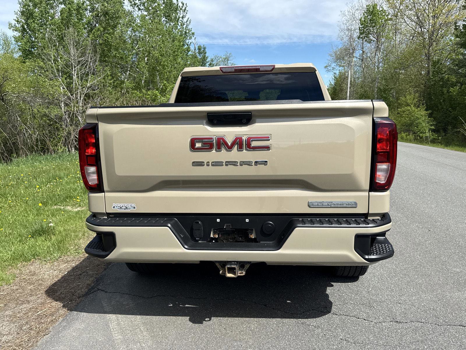 Used 2023 GMC Sierra 1500 Elevation AWD/4WD image 8