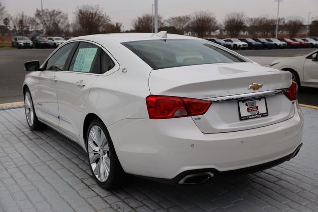 Used 2016 Chevrolet Impala LTZ w/ Enhanced Convenience Package image 3
