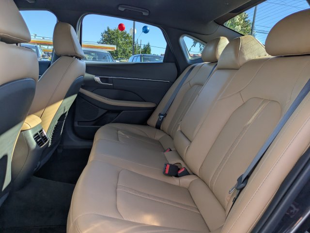 Used 2021 Hyundai Sonata Limited w/ Cargo Package FWD image 13