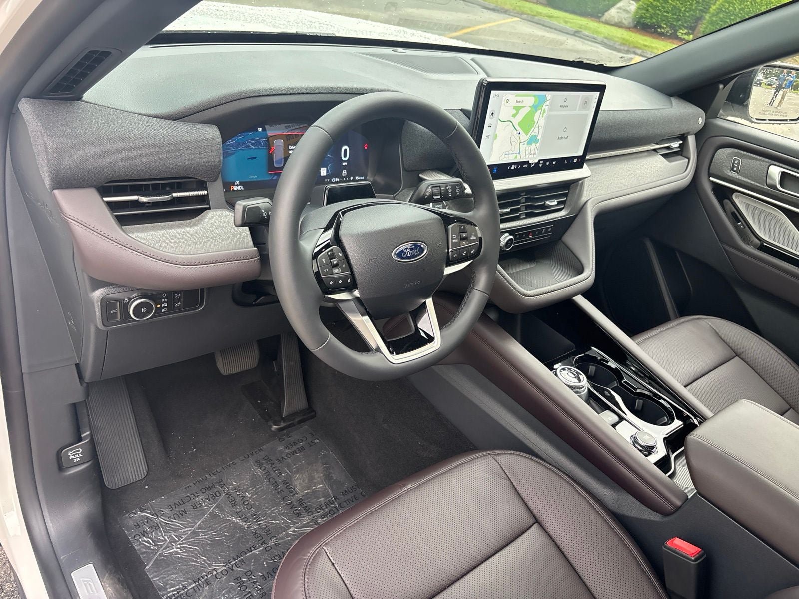 New 2026 Ford Explorer Platinum w/ LUX Leather Package AWD/4WD image 11