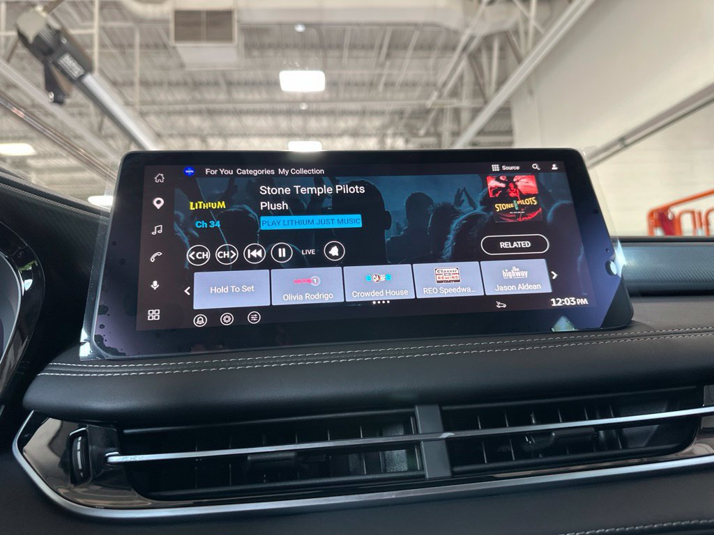 New 2027 INFINITI QX60 Luxe w/ Family Package AWD/4WD image 59