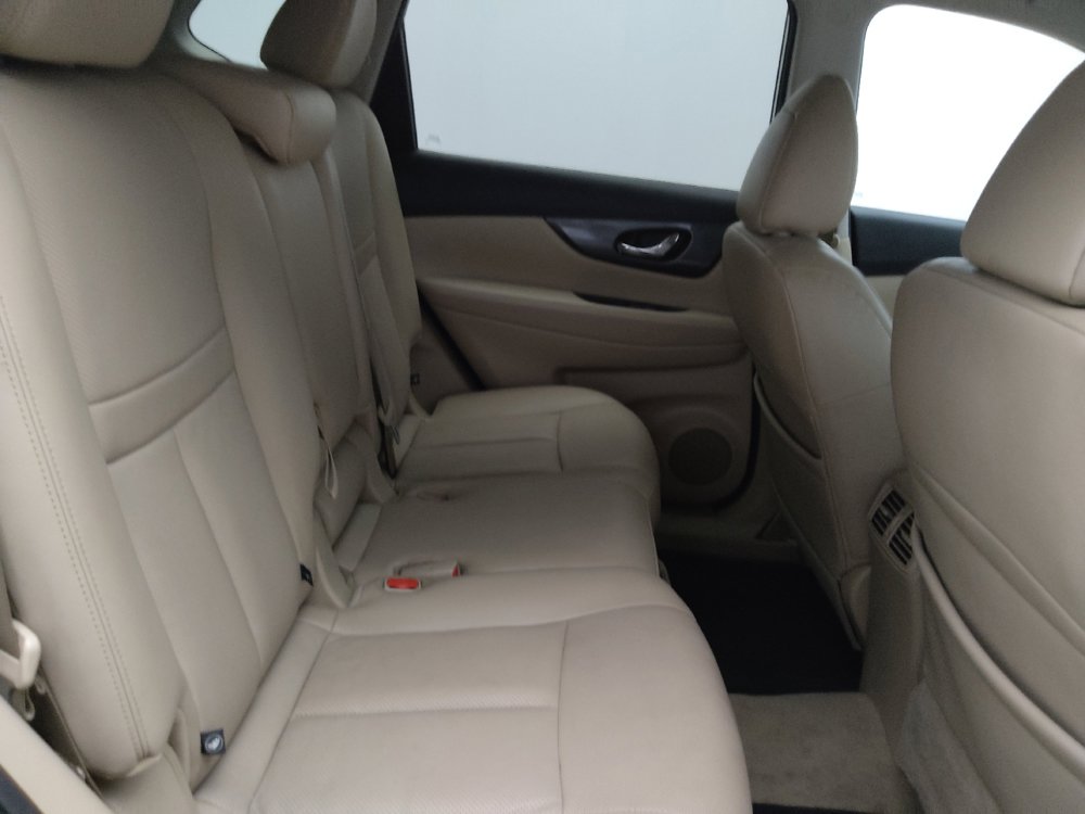 Used 2015 Nissan Rogue SL FWD image 19