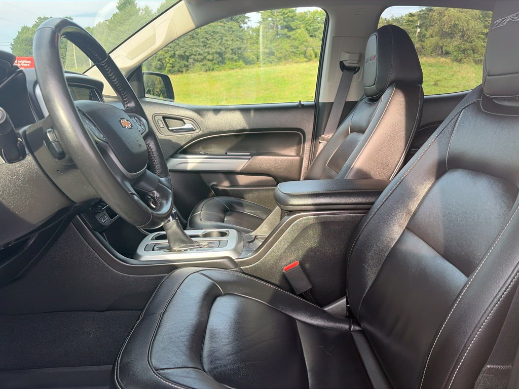 Used 2022 Chevrolet Colorado ZR2 AWD/4WD image 17