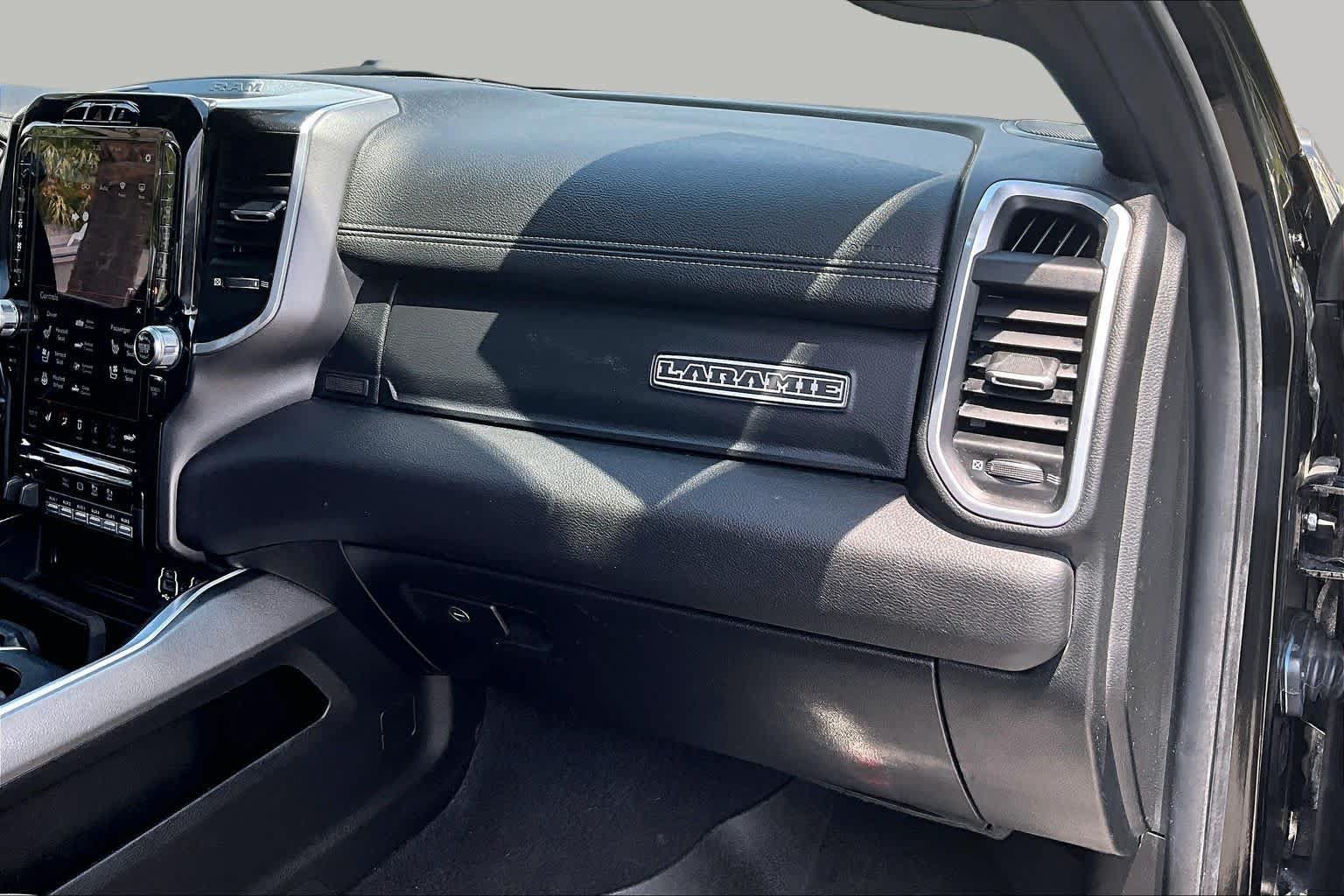 Used 2020 RAM 2500 Laramie AWD/4WD image 18