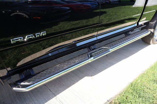 Used 2025 RAM 2500 Laramie w/ Sport Appearance Package image 33