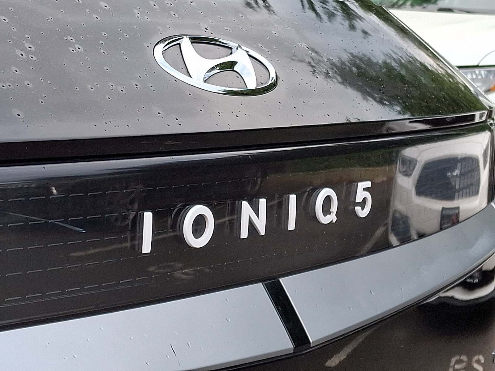 Used 2022 Hyundai Ioniq 5 SE w/ Cargo Package AWD/4WD image 29