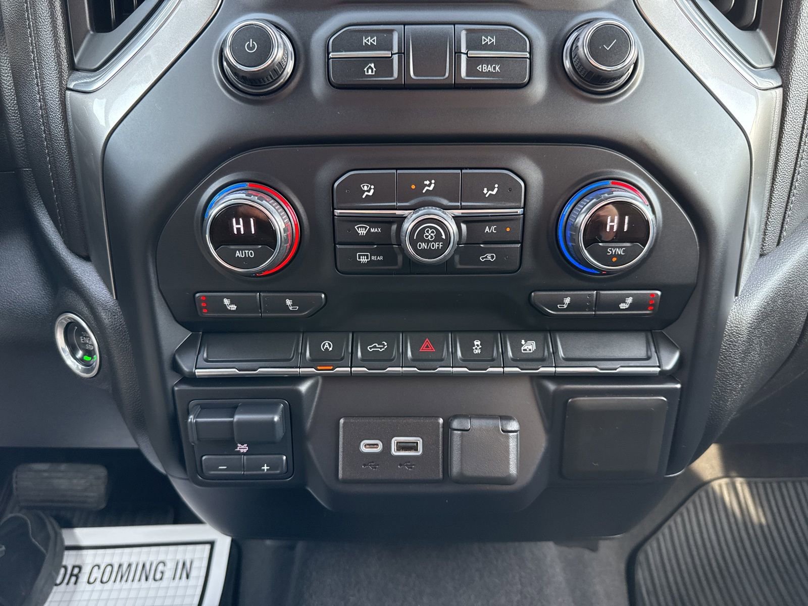 Used 2020 Chevrolet Silverado 1500 LT w/ Convenience Package image 21