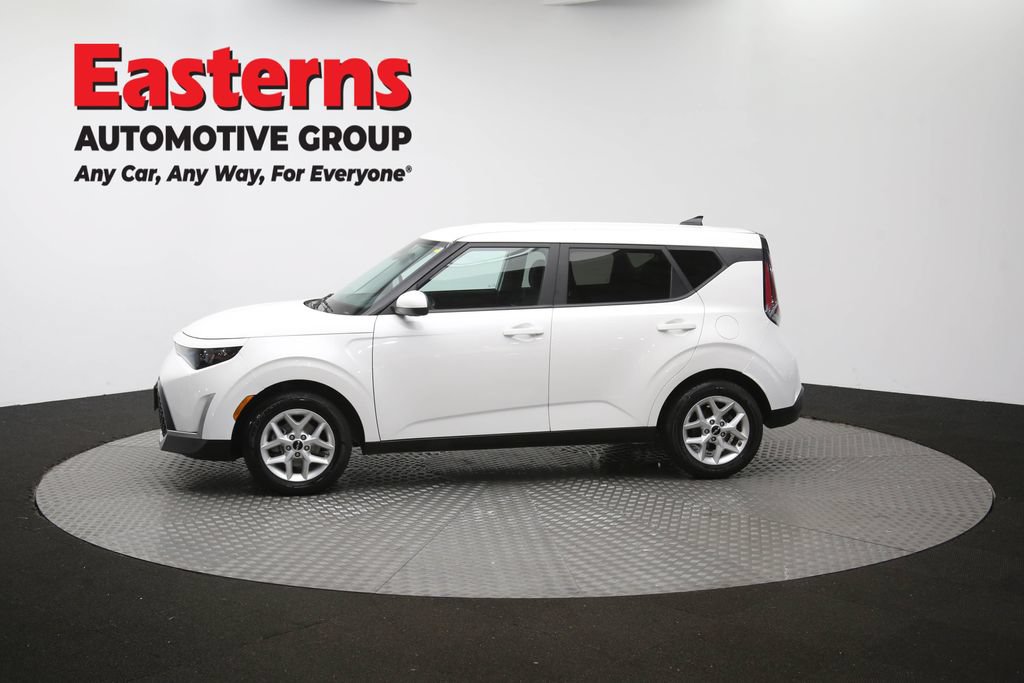 Used 2024 Kia Soul LX w/ Option Group 015 FWD image 58