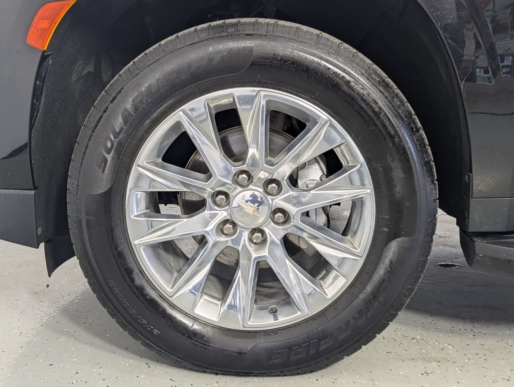 Used 2024 Chevrolet Tahoe Premier AWD/4WD image 8