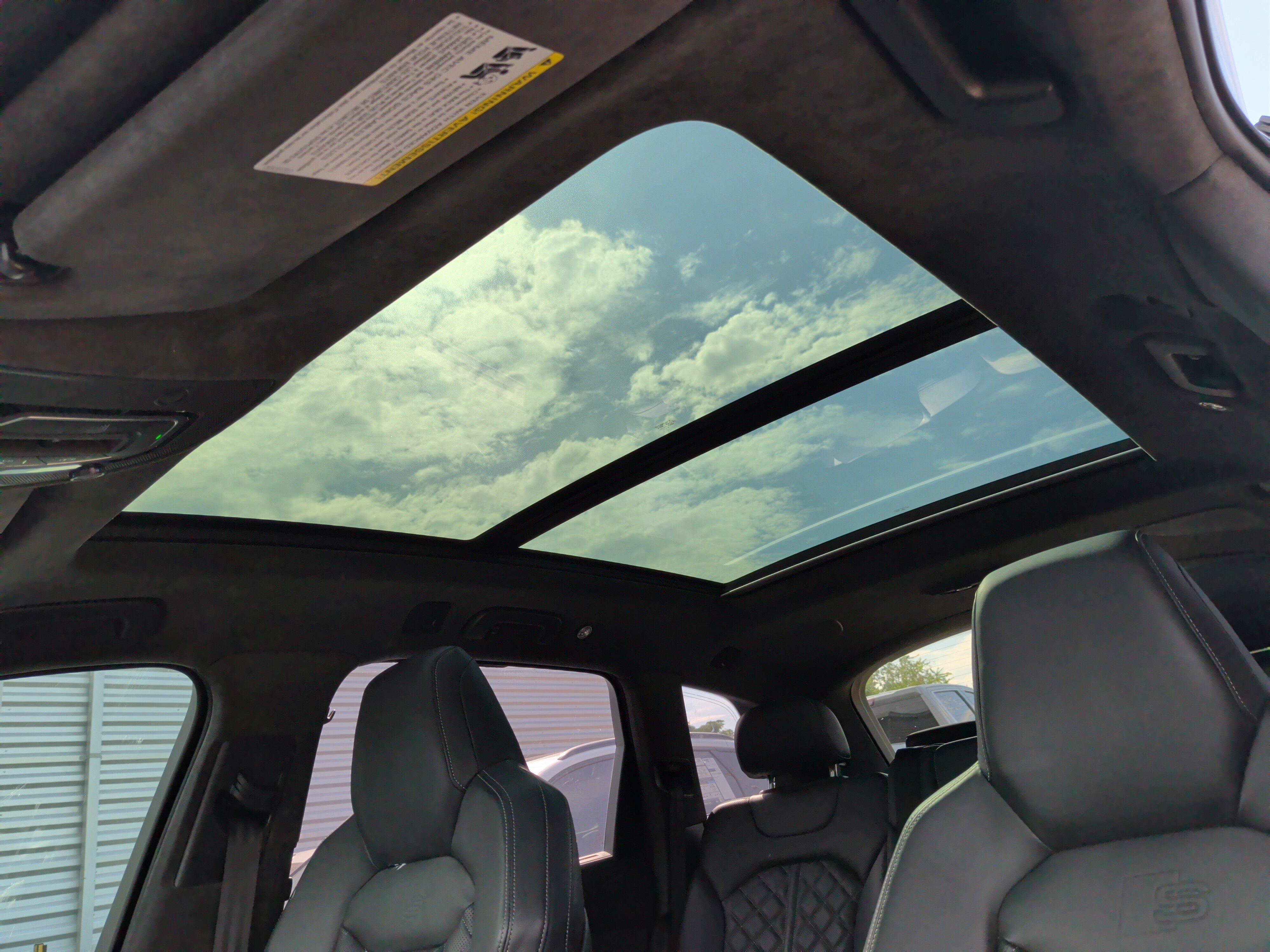 Used 2021 Audi SQ7 Prestige AWD/4WD image 26