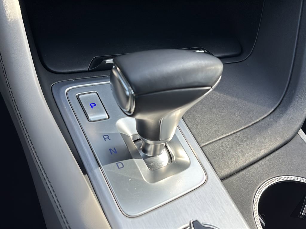 Used 2020 Genesis G70 2.0T w/ Prestige Package image 30