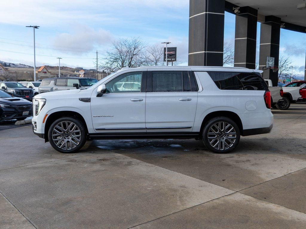 New 2026 GMC Yukon XL Denali Ultimate image 4