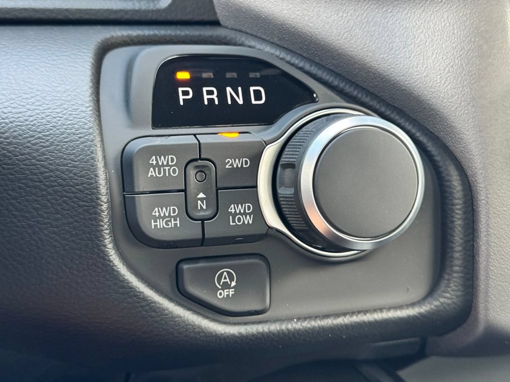 New 2026 RAM 1500 Big Horn w/ Night Edition AWD/4WD image 22