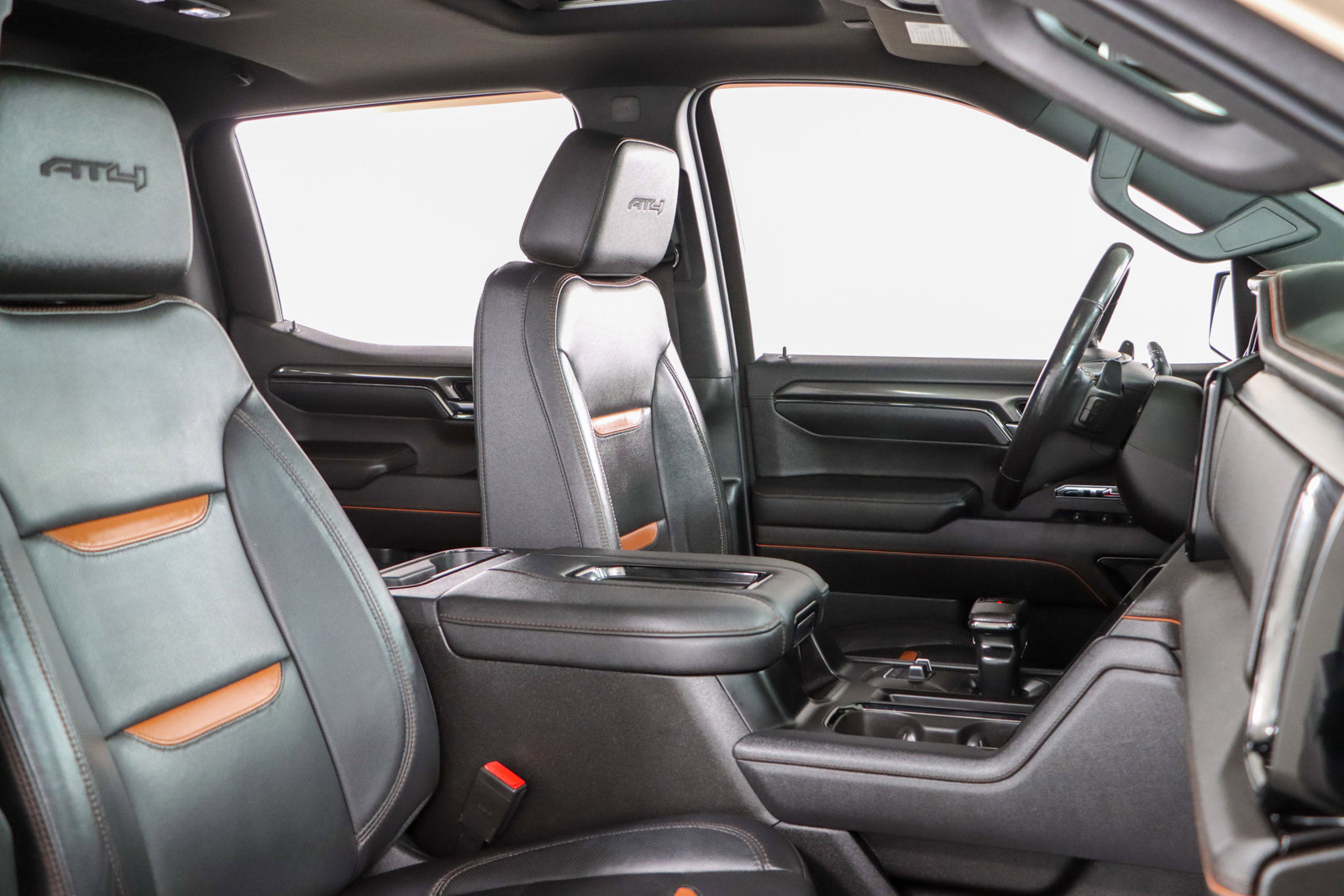 Used 2022 GMC Sierra 1500 AT4 w/ AT4 Premium Package image 31