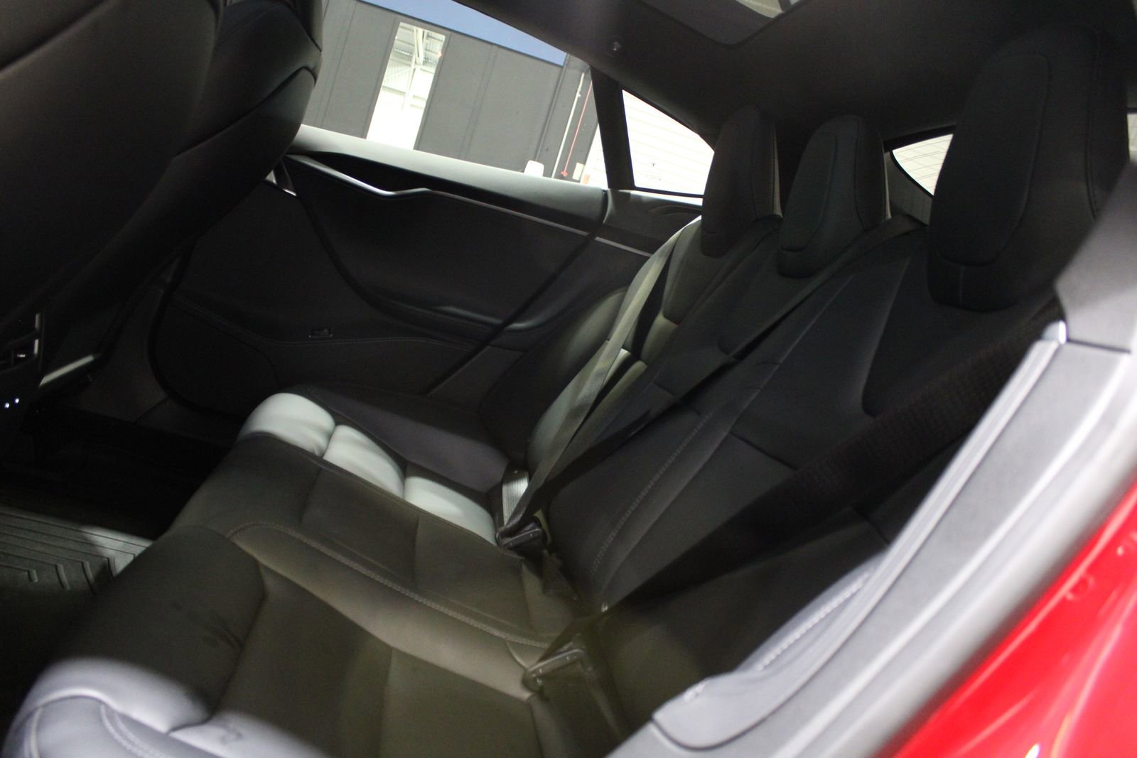 Used 2020 Tesla Model S Long Range Plus AWD/4WD image 17