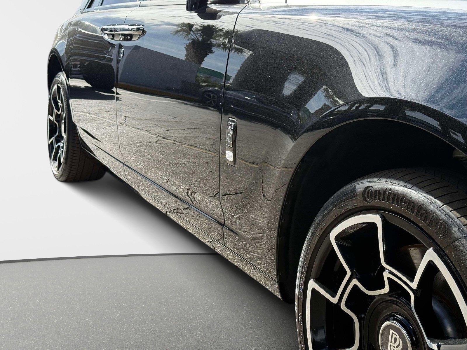 Used 2020 Rolls-Royce Ghost RWD image 20