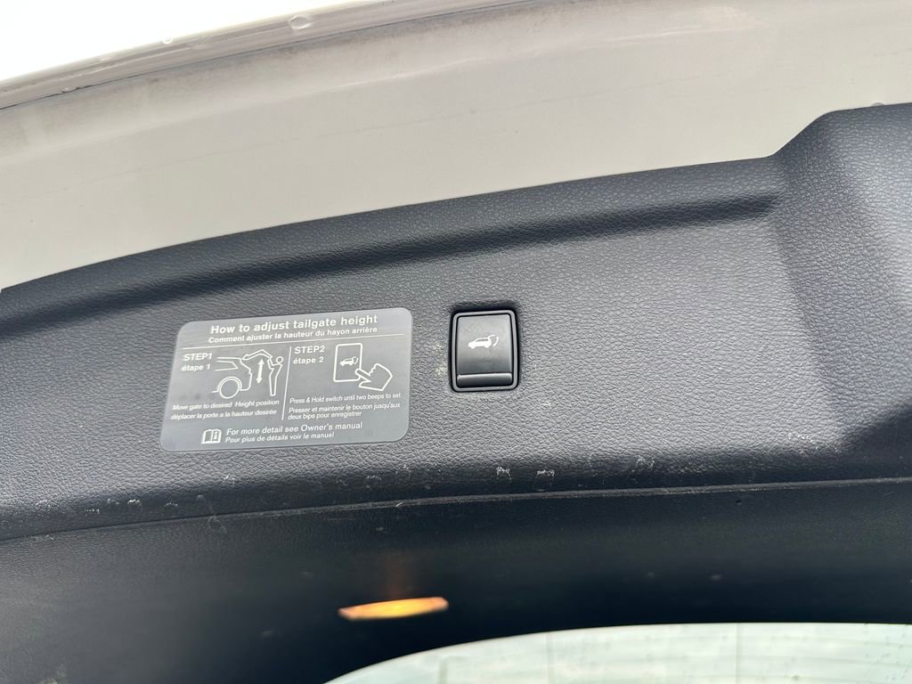 Used 2021 INFINITI QX50 Luxe w/ Appearance Package image 54