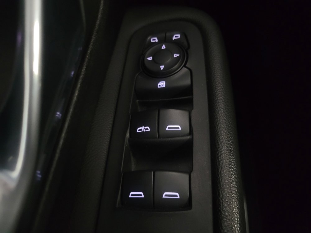 Used 2020 GMC Terrain Denali w/ Denali Premium Package FWD image 27