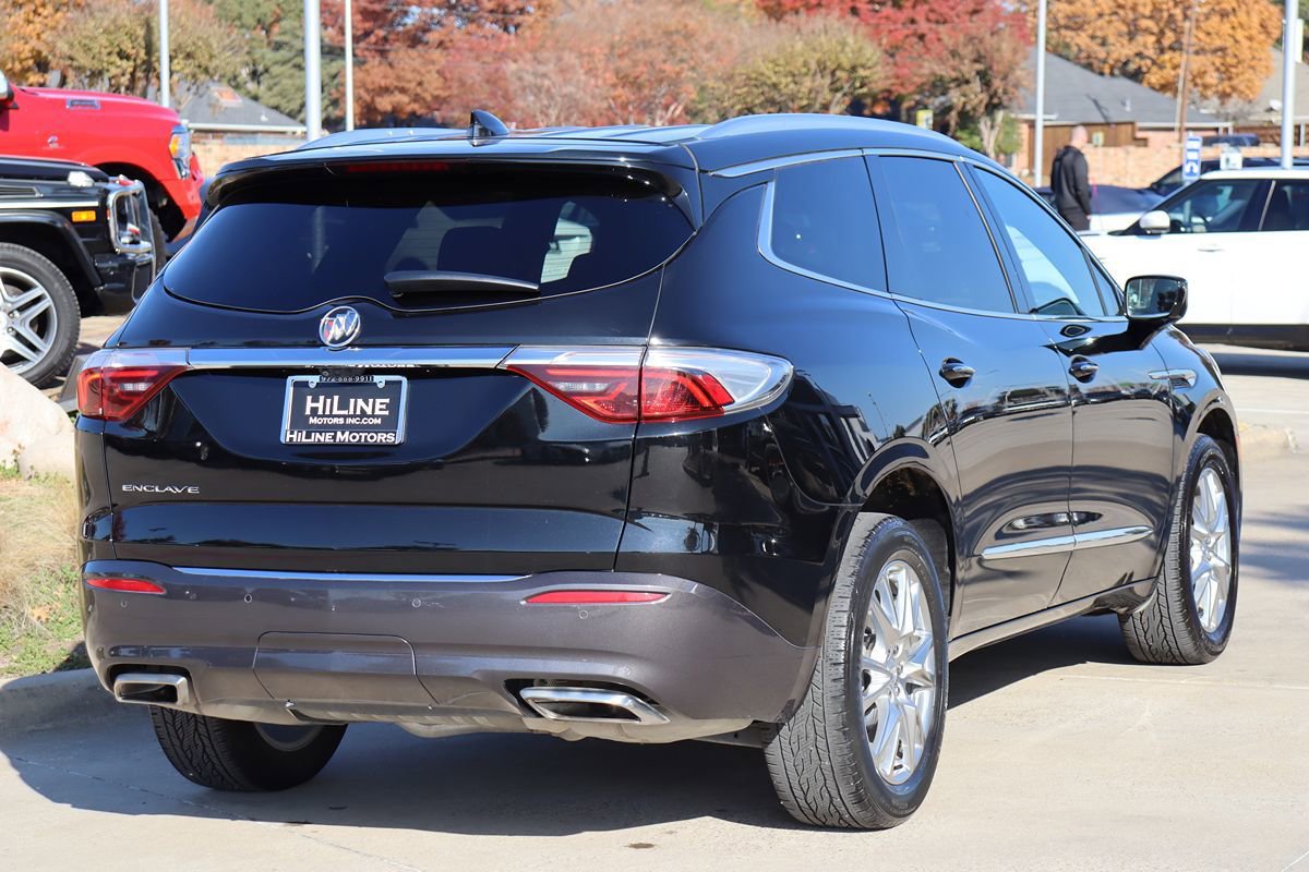 Used 2022 Buick Enclave Premium w/ Experience Buick Package image 9
