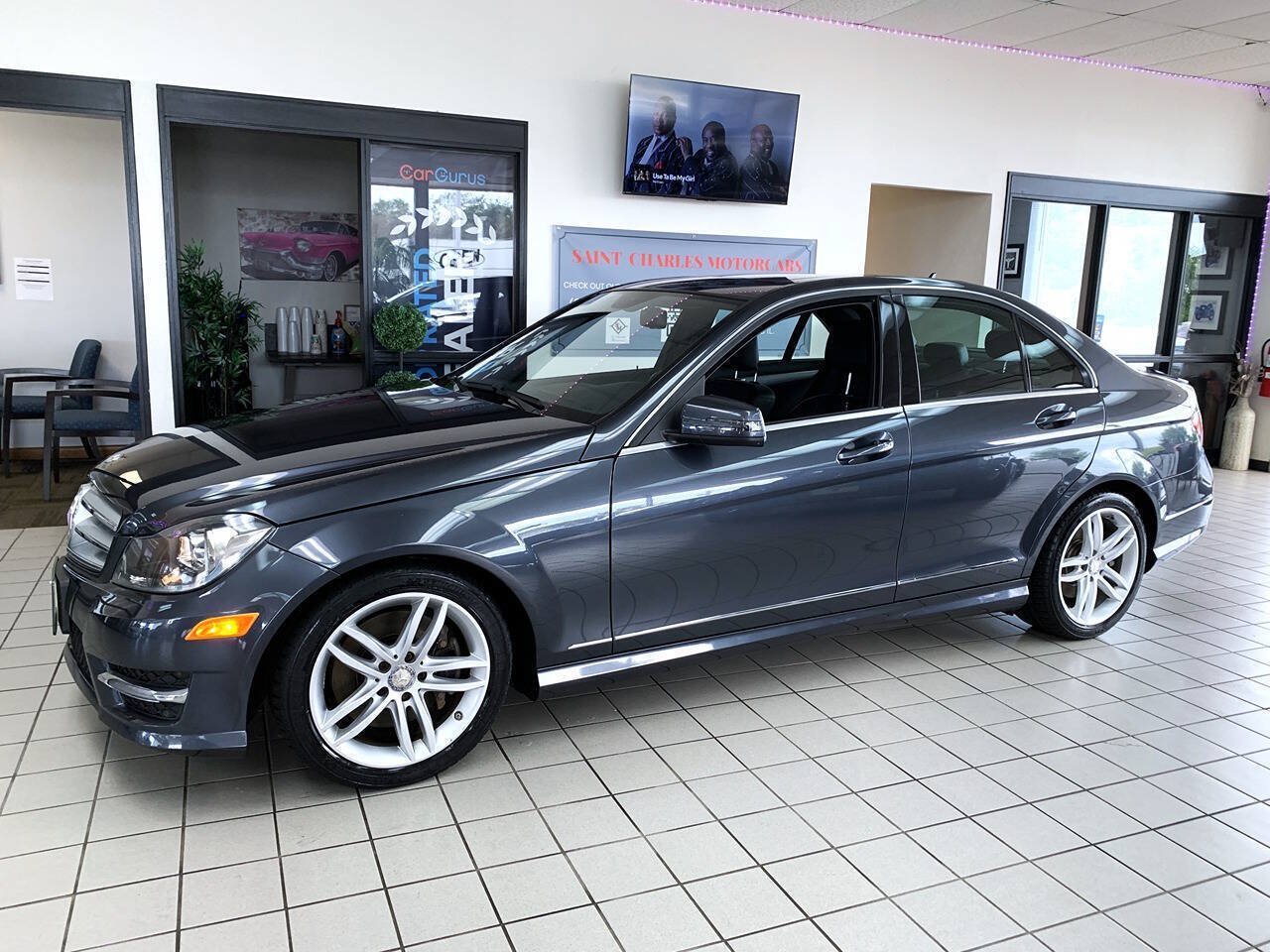 Used 2013 Mercedes-Benz C 300 4MATIC Sedan image 3