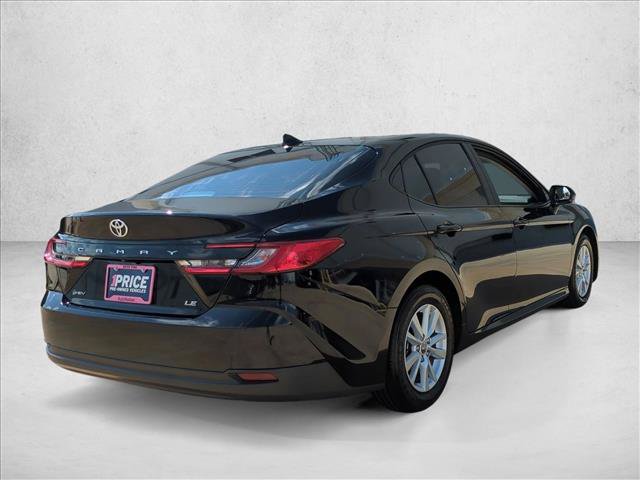 Used 2025 Toyota Camry LE FWD image 5