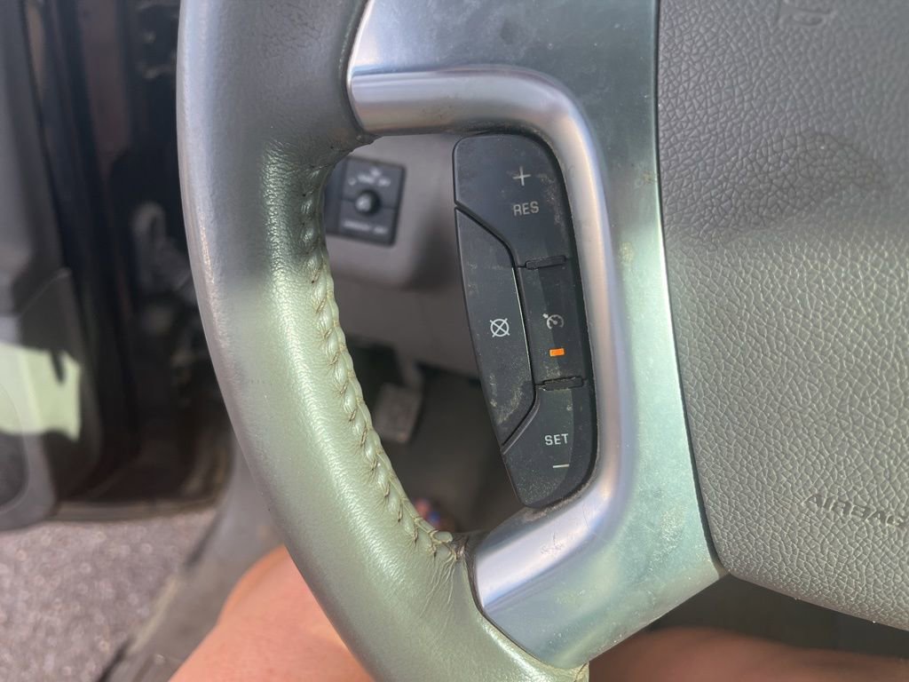 Used 2015 Chevrolet Traverse LT w/ Style and Technology Package image 13