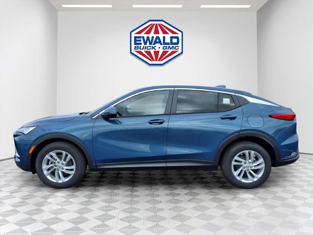 New 2026 Buick Envista Sport Touring w/ Convenience I Package FWD image 3