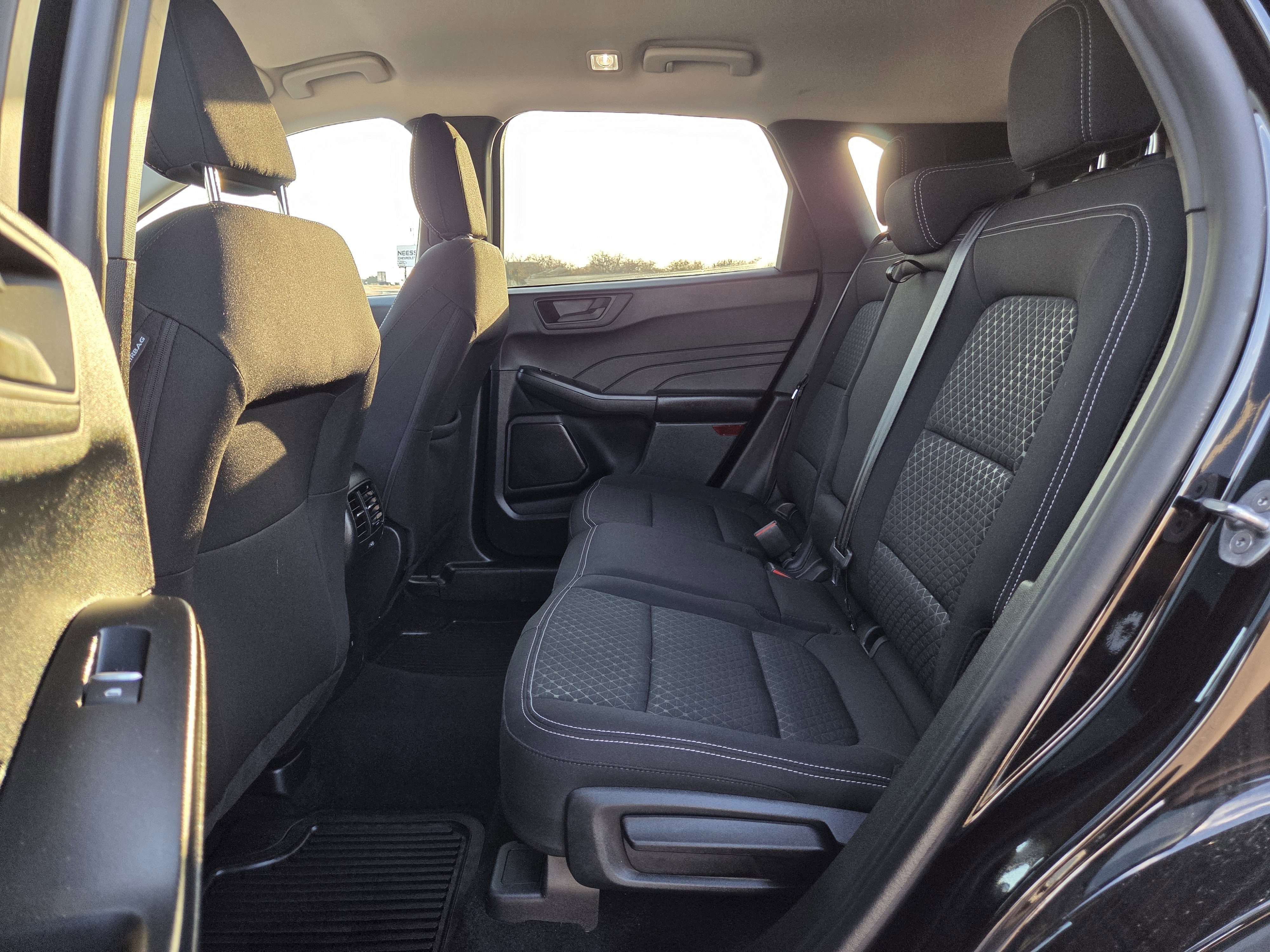 Used 2025 Ford Escape Active image 14