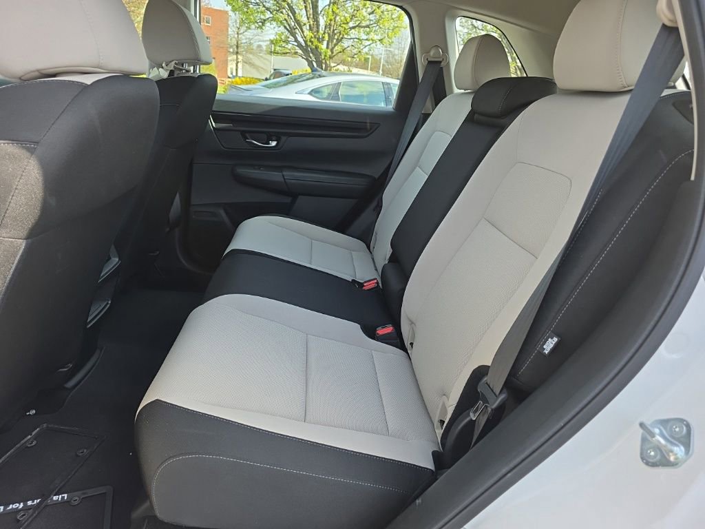Used 2024 Honda CR-V LX image 23