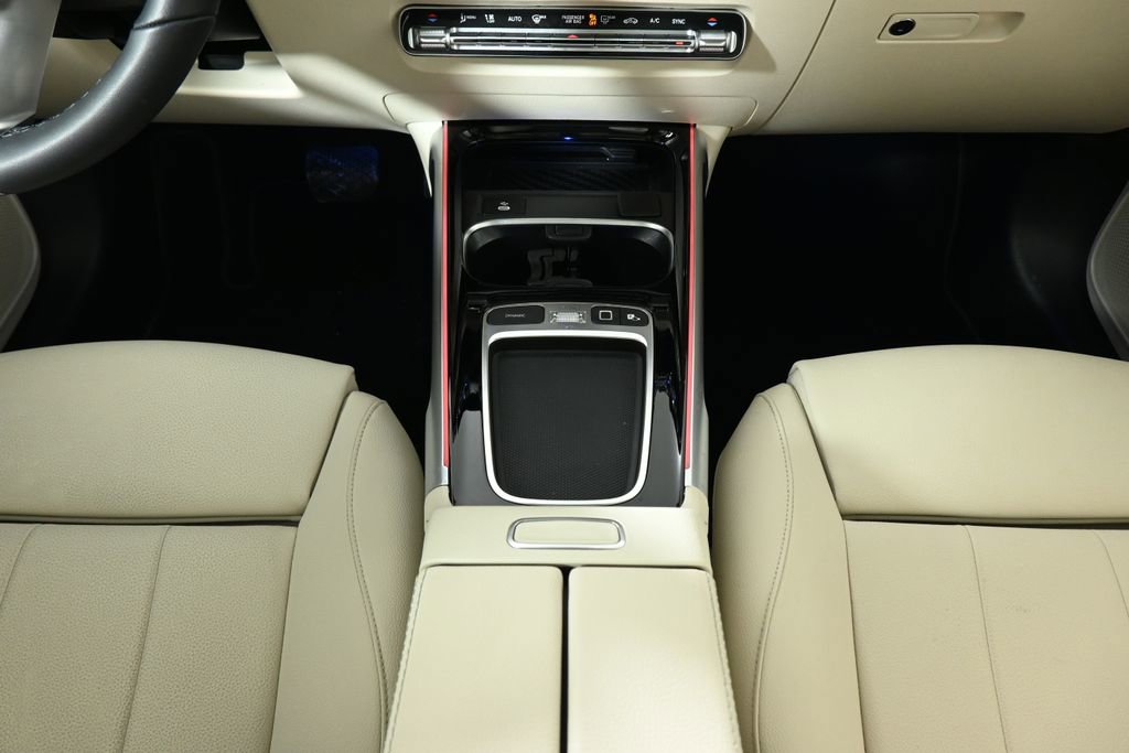 Certified 2026 Mercedes-Benz GLB 250 4MATIC image 23