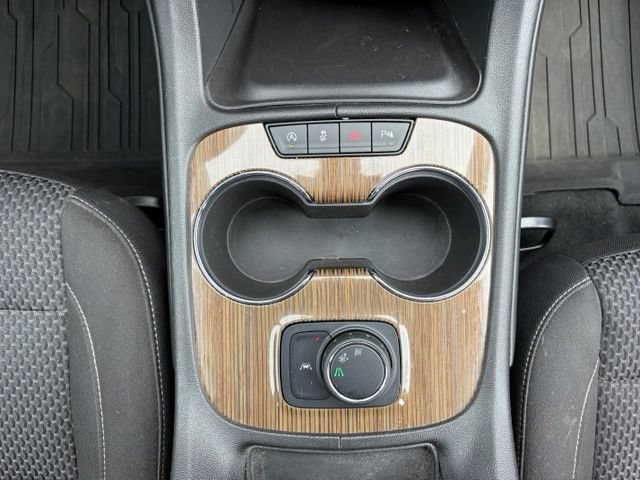 Used 2022 GMC Acadia SLE w/ LPO, Floor Liner Package FWD image 25