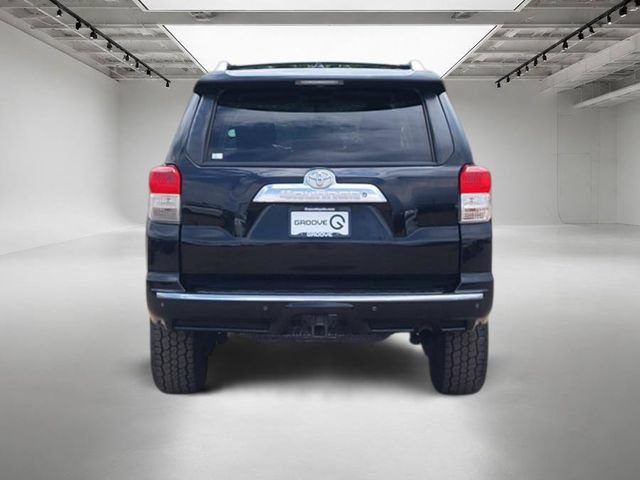 Used 2012 Toyota 4Runner SR5 AWD/4WD image 5