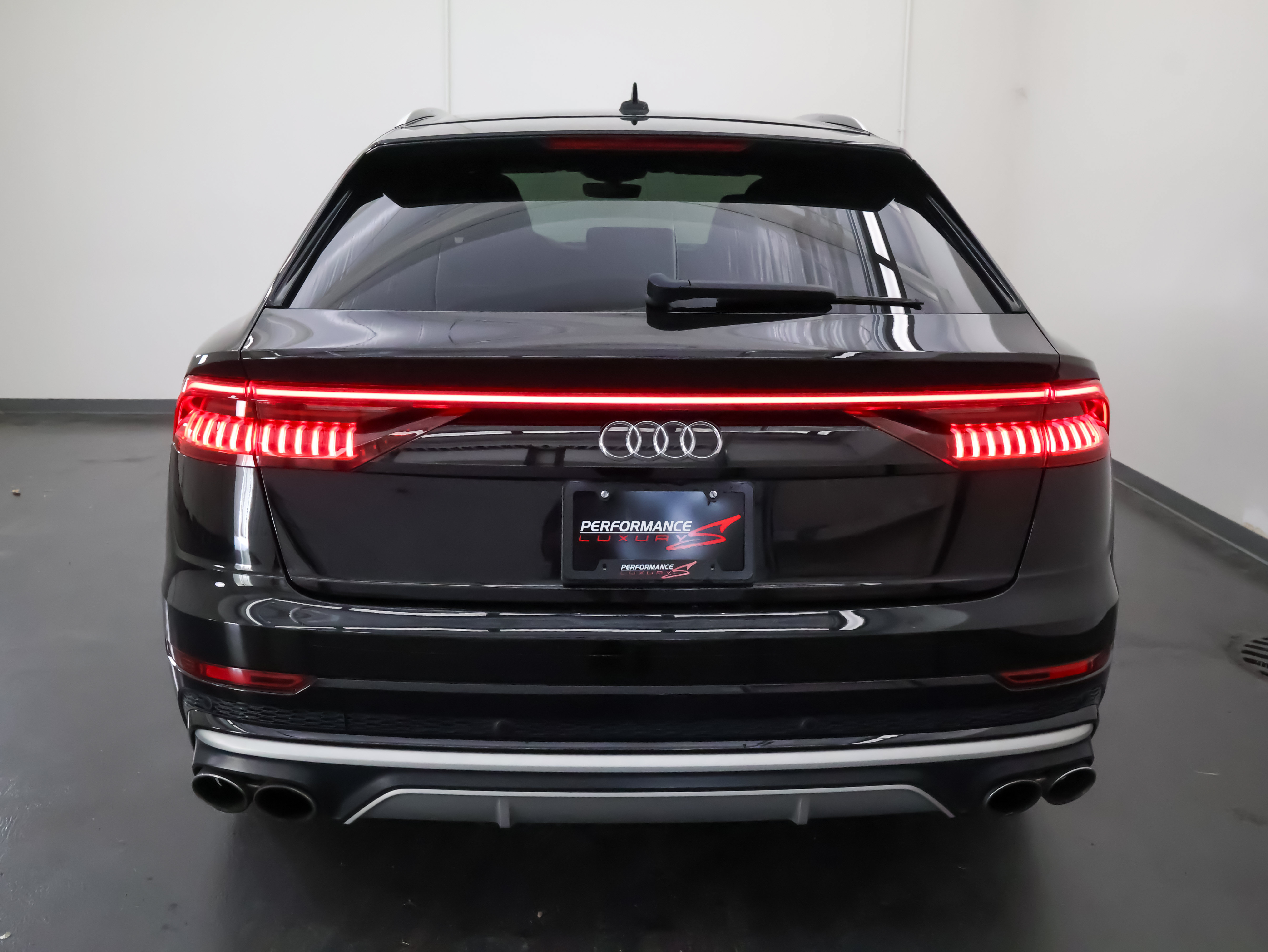 Used 2022 Audi SQ8 Premium Plus AWD/4WD image 4