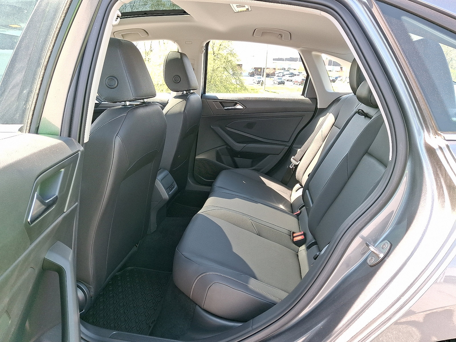 Used 2020 Volkswagen Jetta SEL FWD image 11