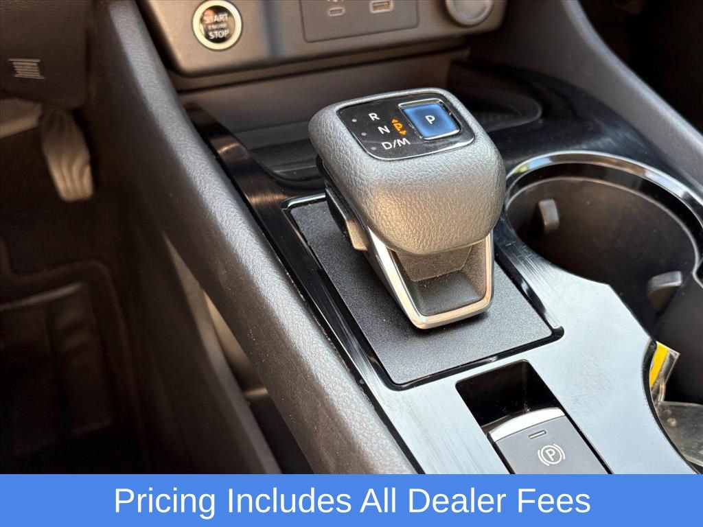 Used 2021 Nissan Rogue S AWD/4WD image 25