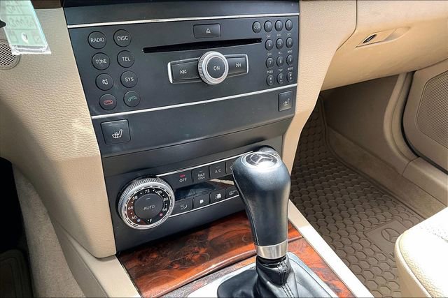 Used 2011 Mercedes-Benz GLK 350 4MATIC image 14